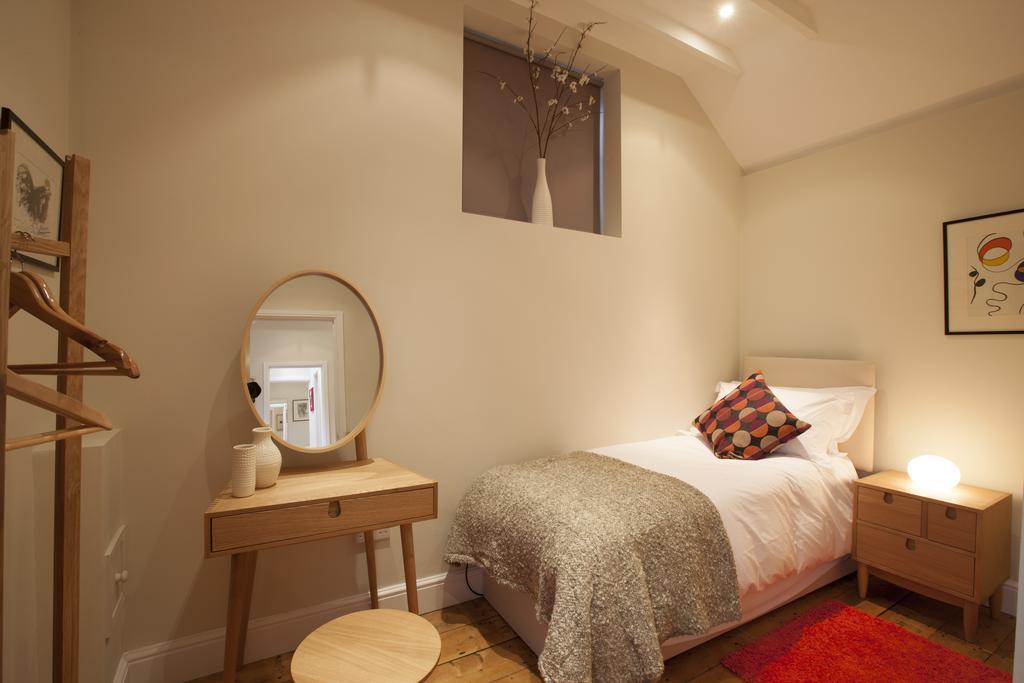 Centre Village 2 Bedroom Cottage - The Byre Pewsey Exterior foto
